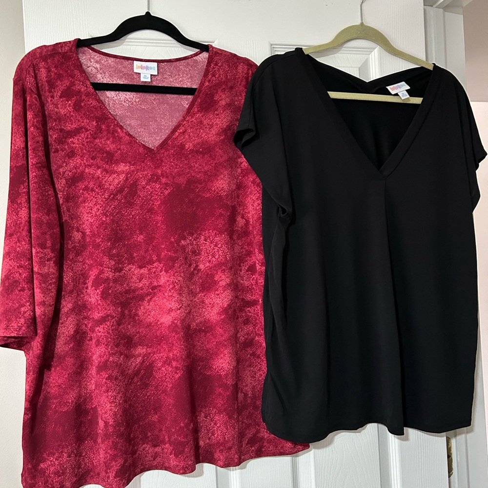 9 LuLaRoe tops in size XL, 2X and 3X.